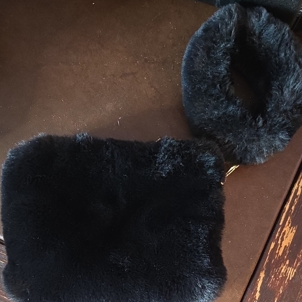Elegant Black Faux Fur Clutch